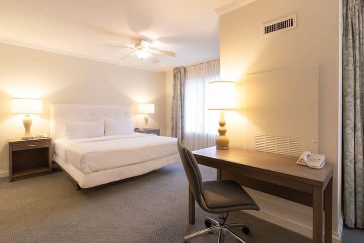 Room 4 of 53